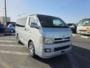 Toyota Hiace TOYOTA HIACE VAN RHD 2006 MODEL 2.0 L PETROL AUTOMATIC(PM36387)