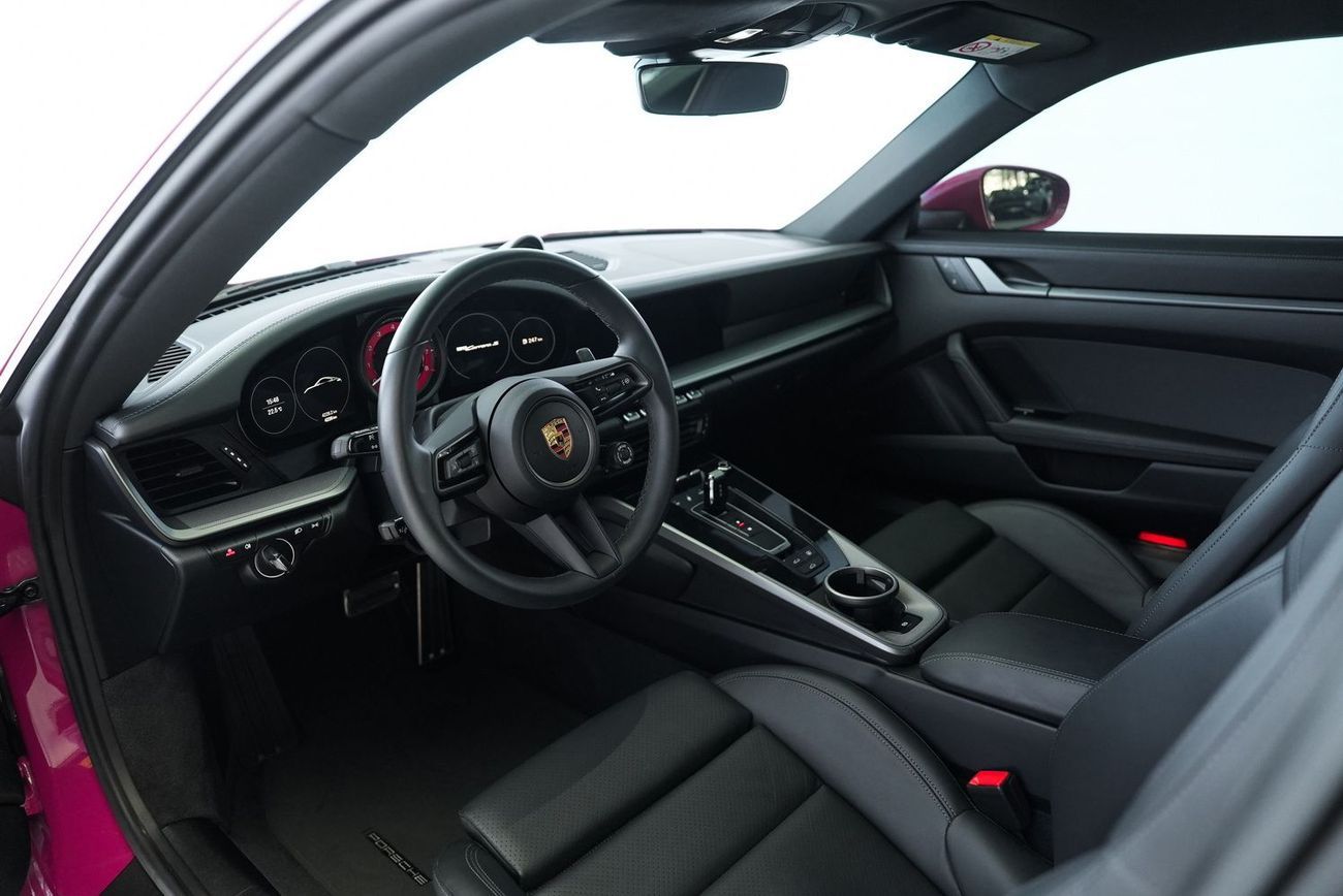 Porsche 911 Carrera S 3.0L (445 HP) Coupe