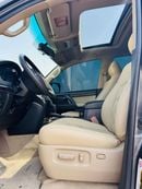 تويوتا لاند كروزر Left hand 4.0 liter V6 ,2011 model ,Petrol ,only for for export available