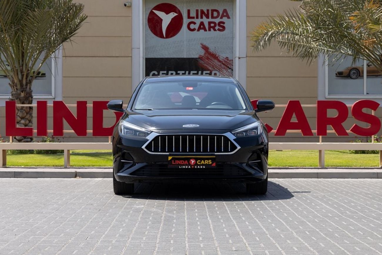 JAC J7 JAC J7 2023 GCC under Agency Warranty with Flexible Down-Payment.