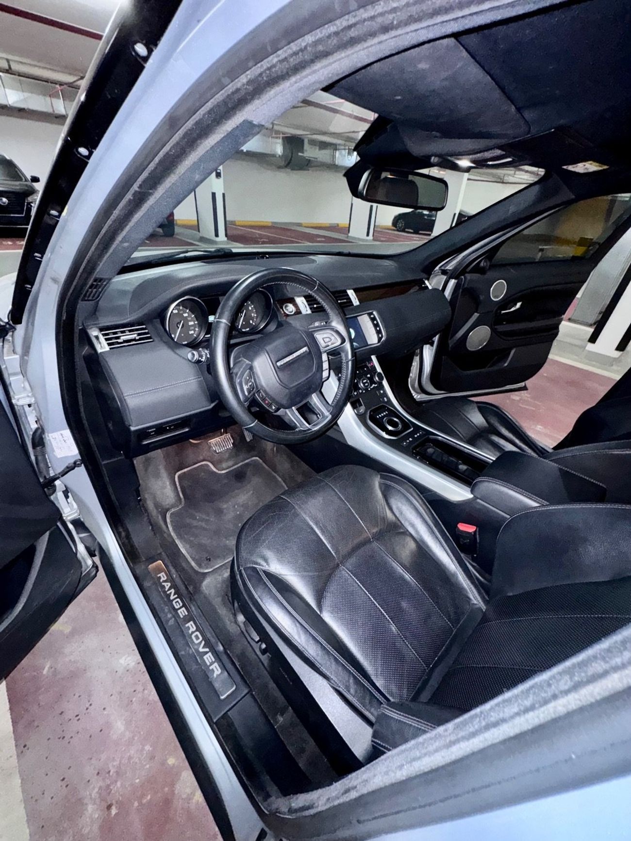 Land Rover Range Rover Evoque Dynamic 2.0L (5 Door)