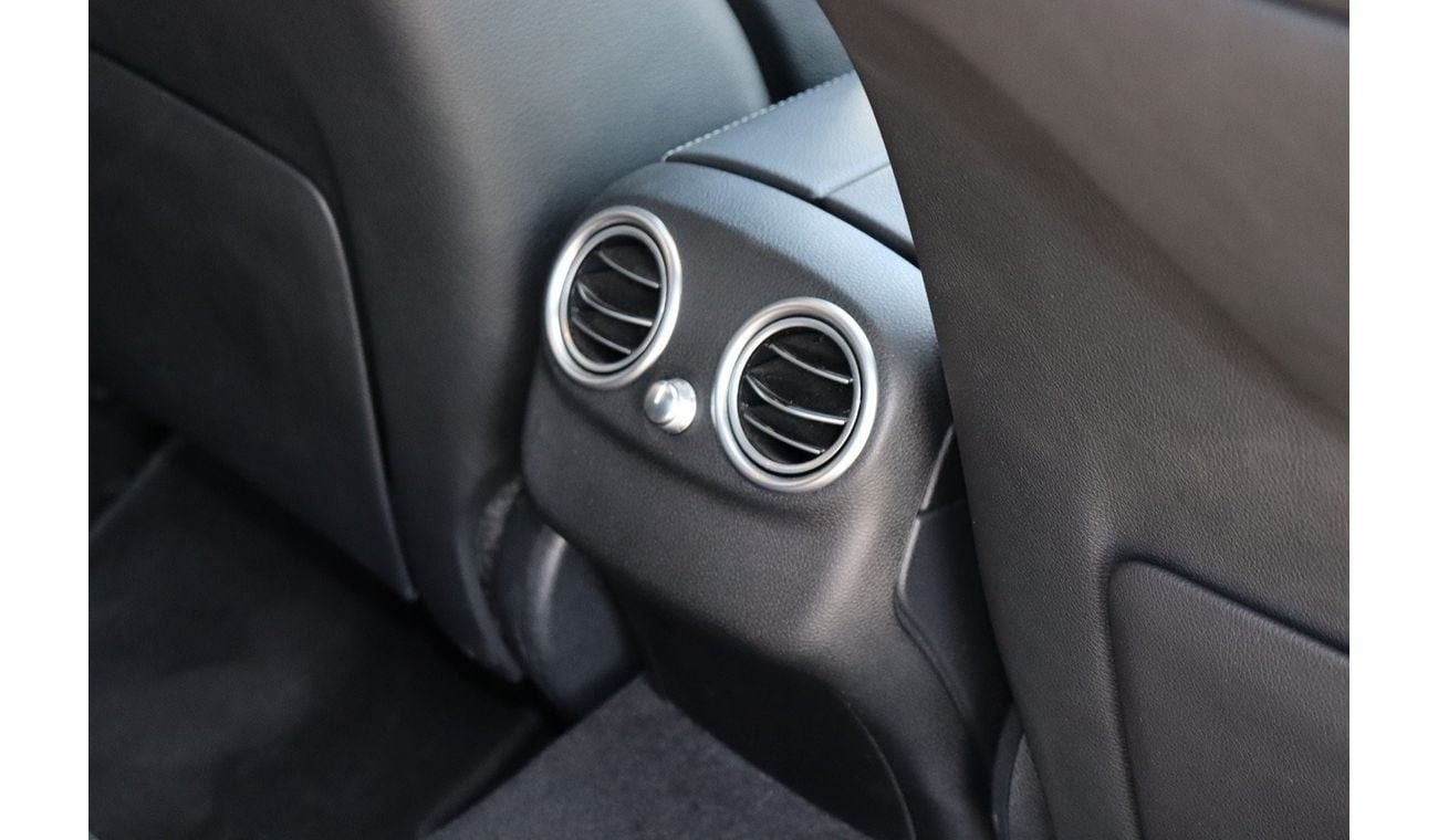 Mercedes-Benz C 300 MERCEDES-BENZ C300 / 2021 / USA / 2.0L TURBO / 28,000KM /