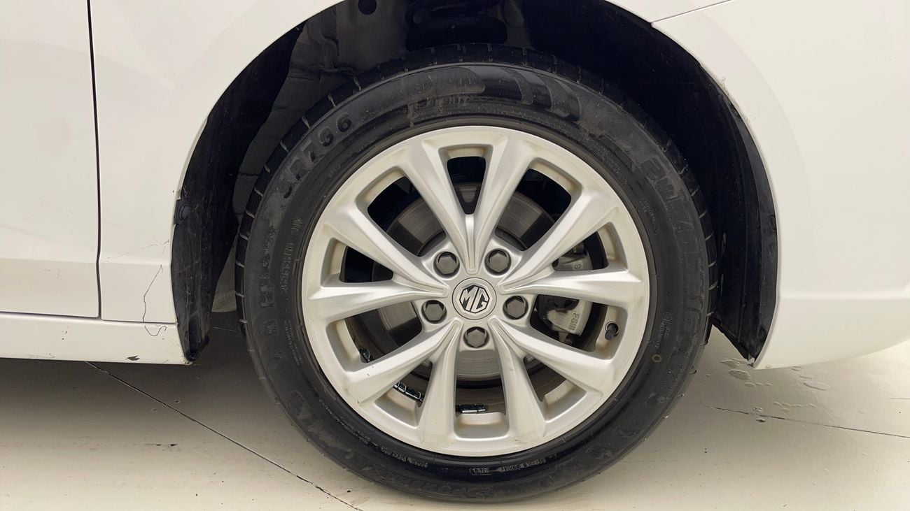 أم جي 5 STD 1.5 | بدون دفعة مقدمة | اختبار القيادة في المنزل