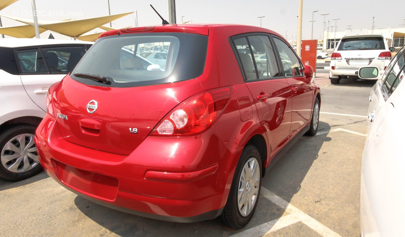 Nissan Tiida