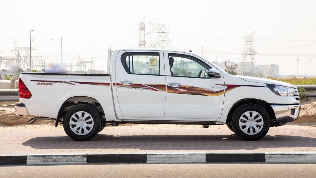 تويوتا هيلوكس GLX 2.7L Double Cab Utility RWD A/T