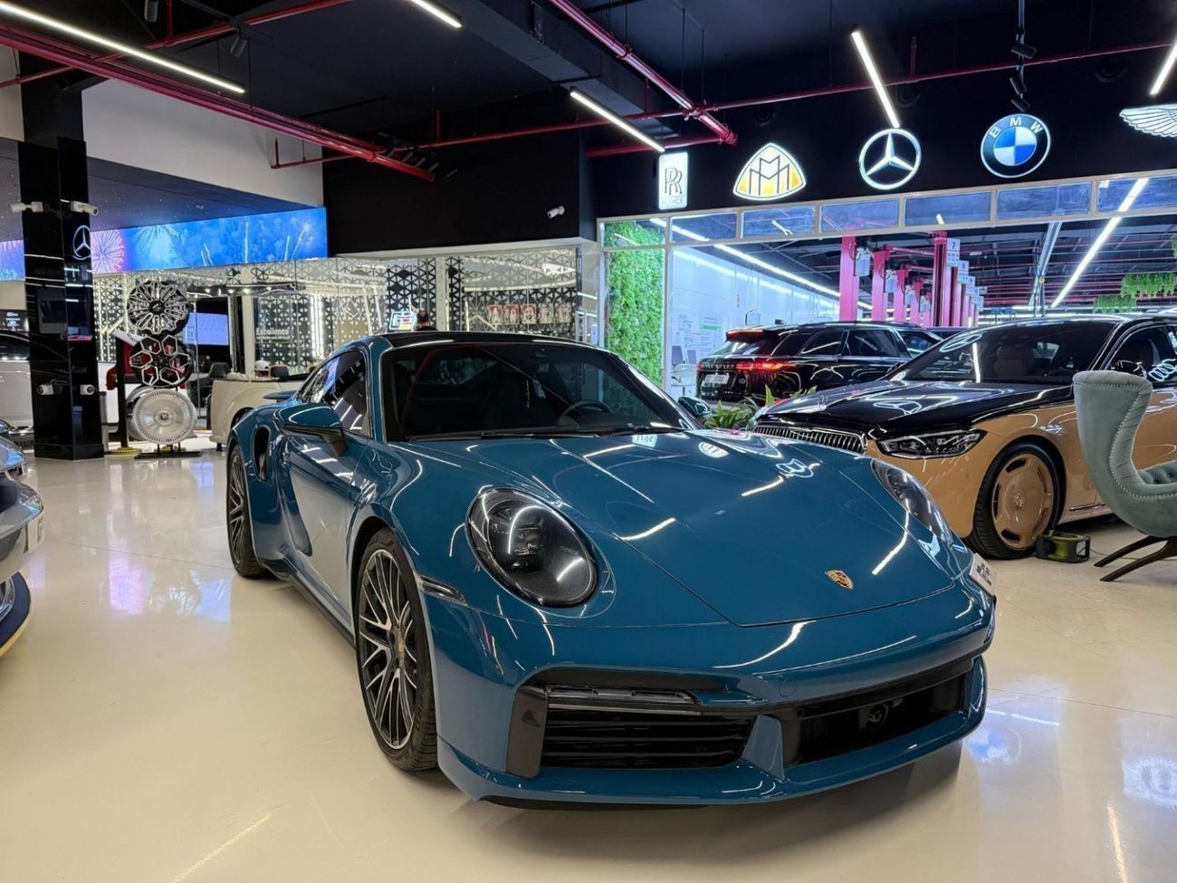 بورش 911 Turbo S 3.8L (645 HP) Coupe 2021 Porsche 911 Turbo S - Dealer Warranty -  Fully Loaded