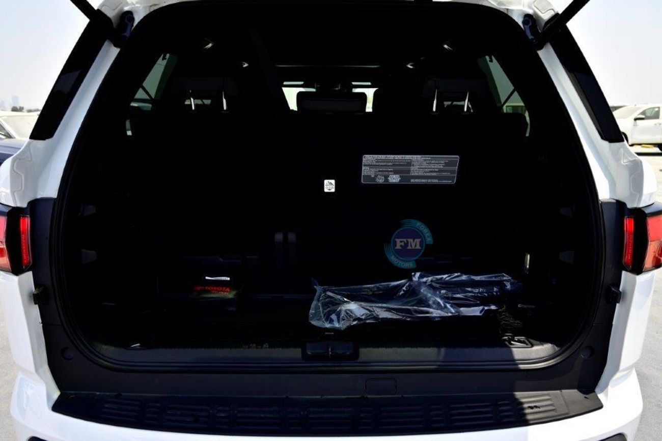 Toyota Sequoia TRD PRO Hybrid V6 3.5L Turbo 4WD Automatic