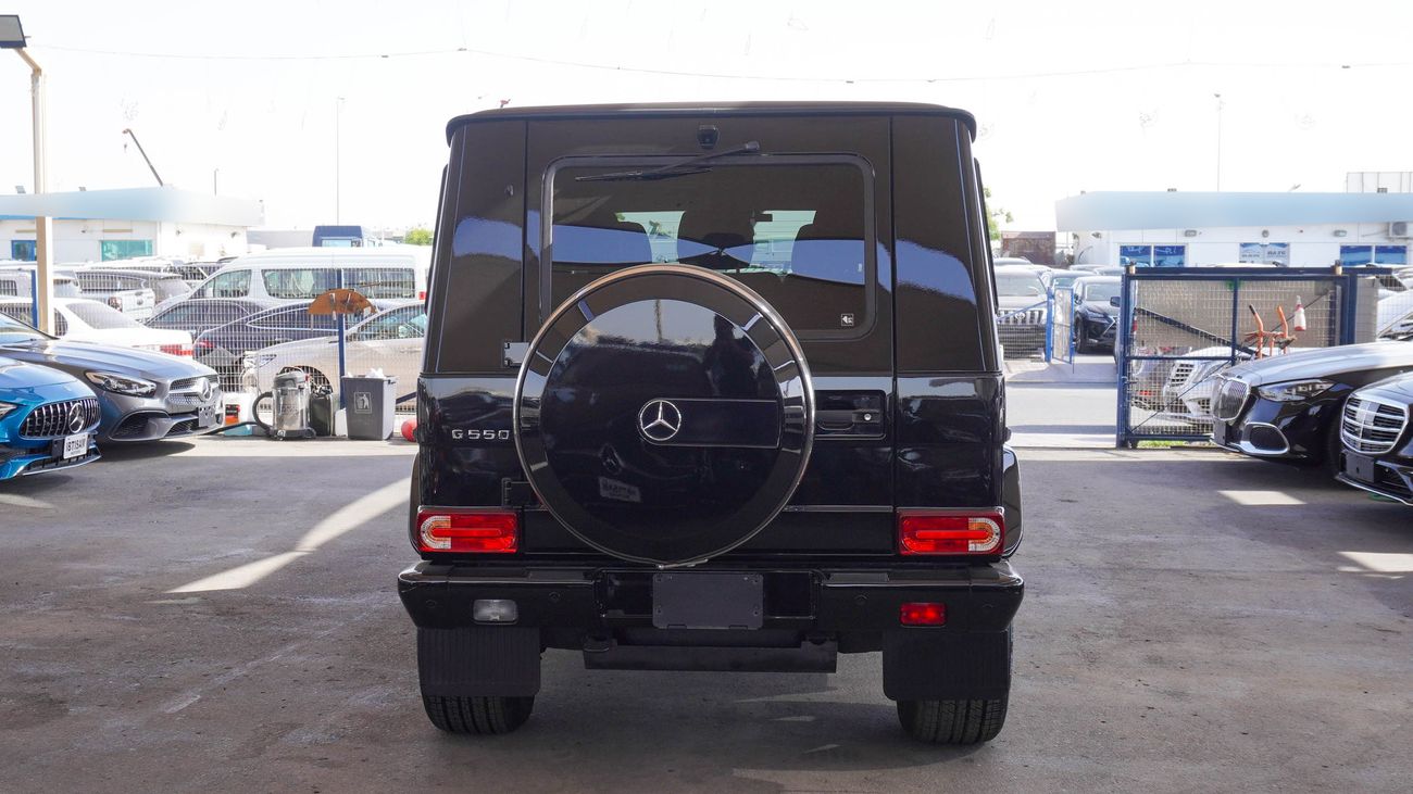 مرسيدس بنز G 550