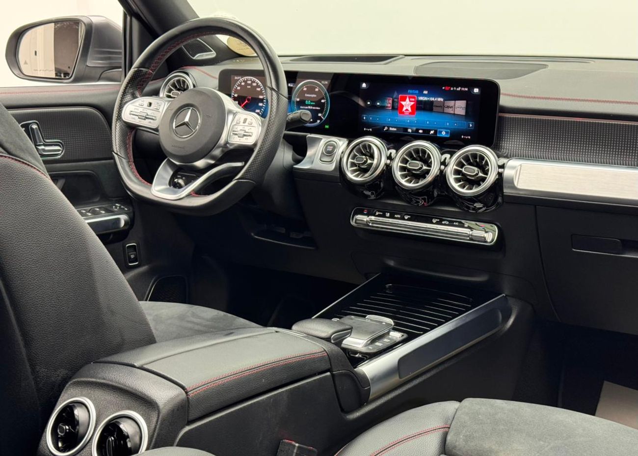 Mercedes-Benz EQB 350 2023 Mercedes-Benz EQB 350 4Matic, 2028 Mercedes Warranty and Service Pack, GCC