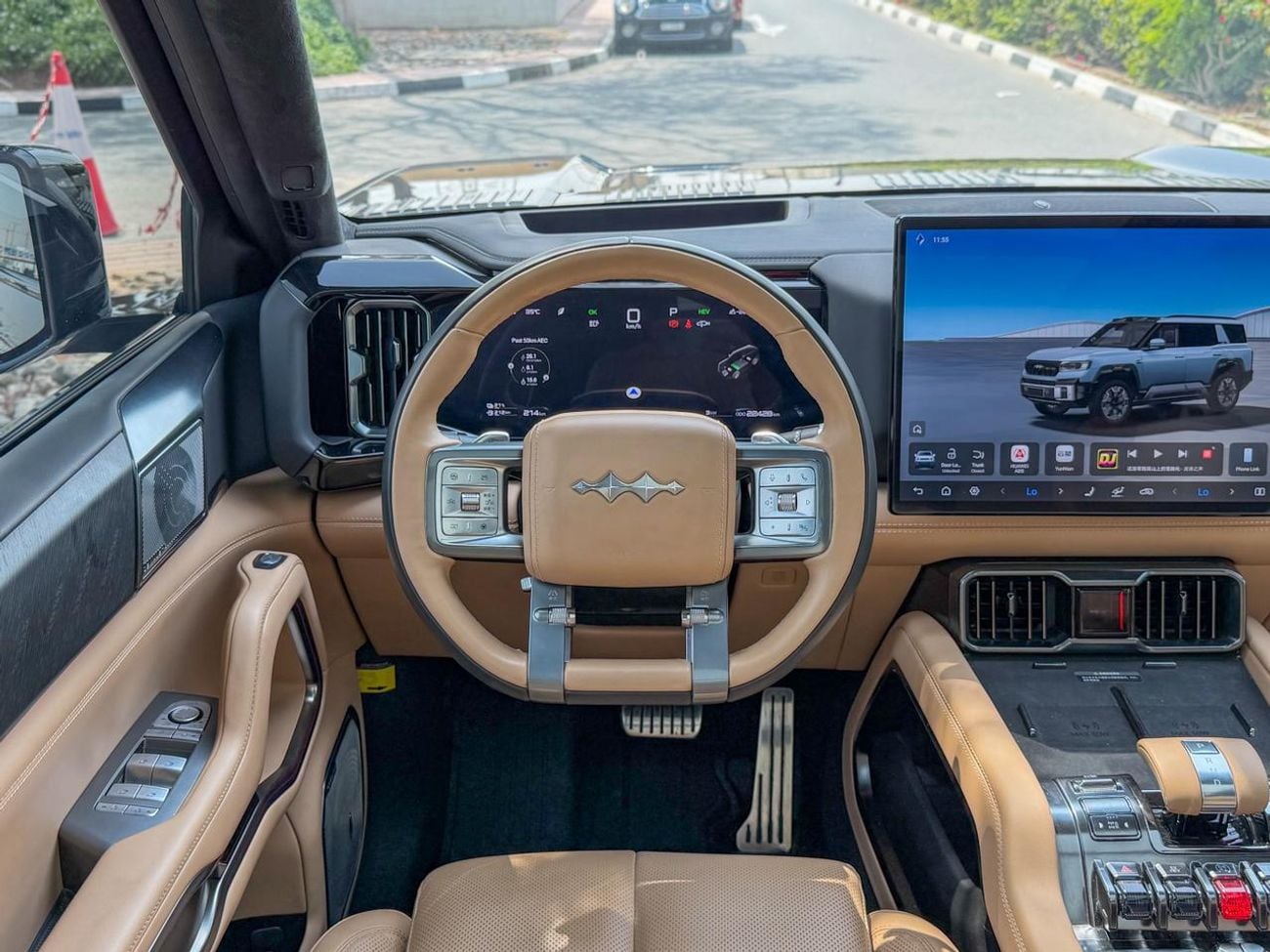 BYD Leopard 8 Smart and Brave Flagship Edition (7 Seats) 2024 BYD Leopard 8 flagship | 2.0L Hybrid (Plug-In) | 939