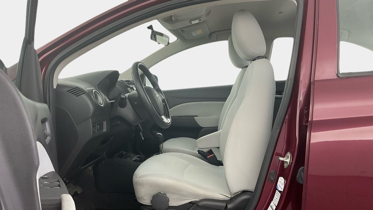 ميتسوبيشي اتراج GLX Full | upto AED 20,000 Ramadan Discount | شامل الضمان | 0 ﺪﻔﻋﺓ ﺃﻮﻟﻯ