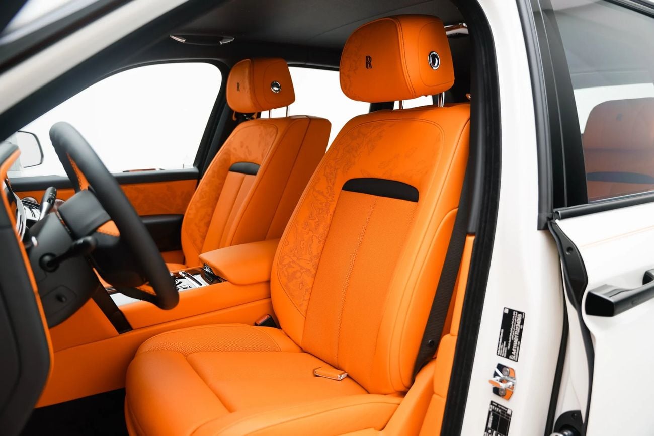 Rolls Royce Cullinan BLACK BADGE