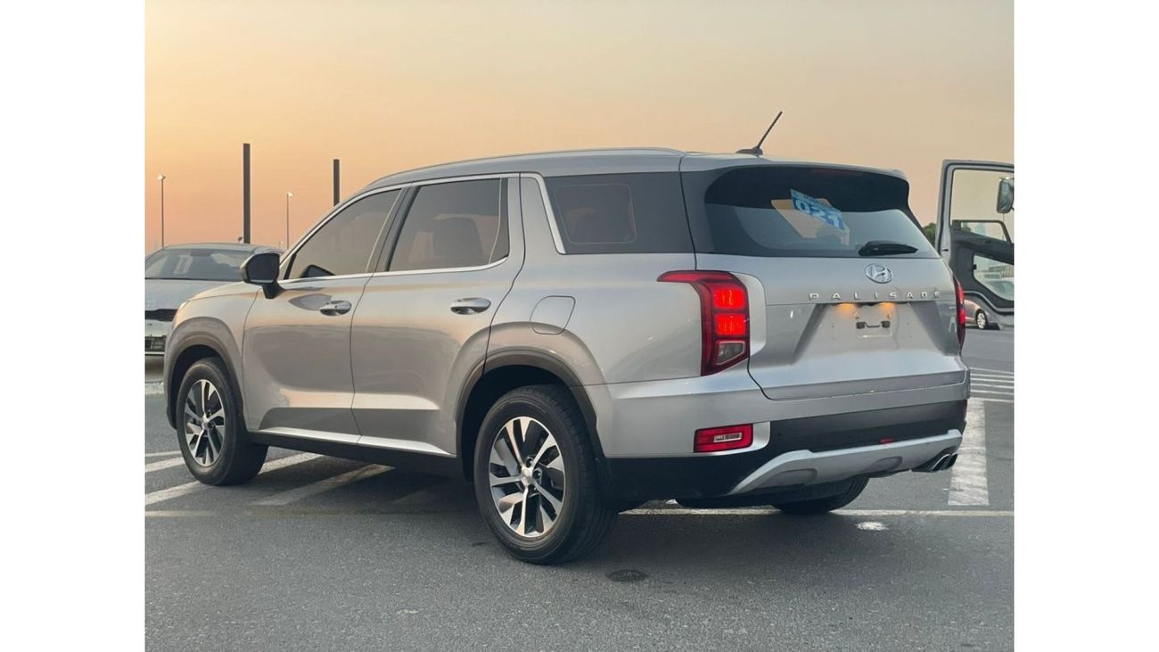 هيونداي باليساد 2022 Hyundai Palisade SEL premium GCC Specs Original Paint 3.5L V6 AWD 4x4 - Multi Drive Mode - 7 Se