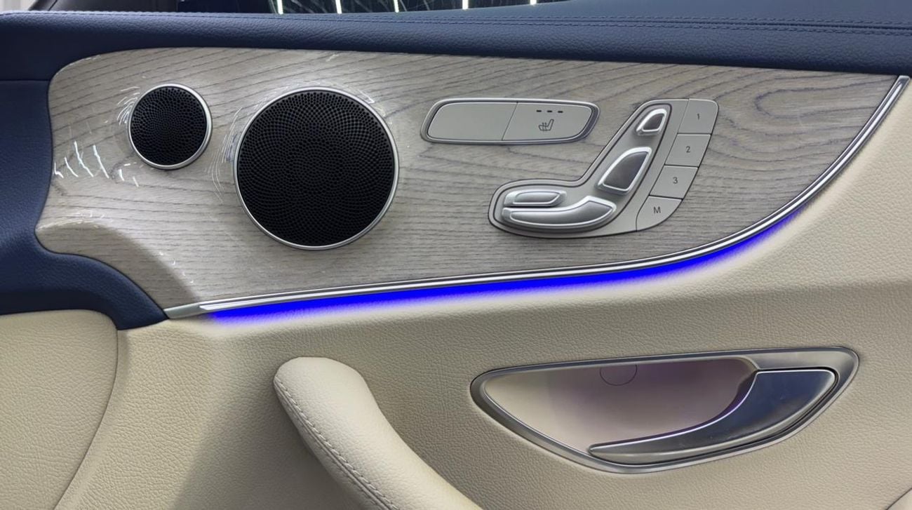 Mercedes Benz E 200 Coupe 2.0 L