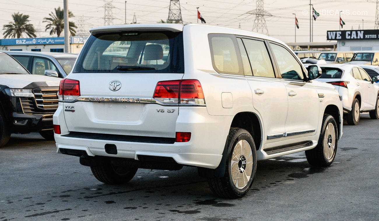 Toyota Land Cruiser VXR 5.7 V8 Grand Touring S