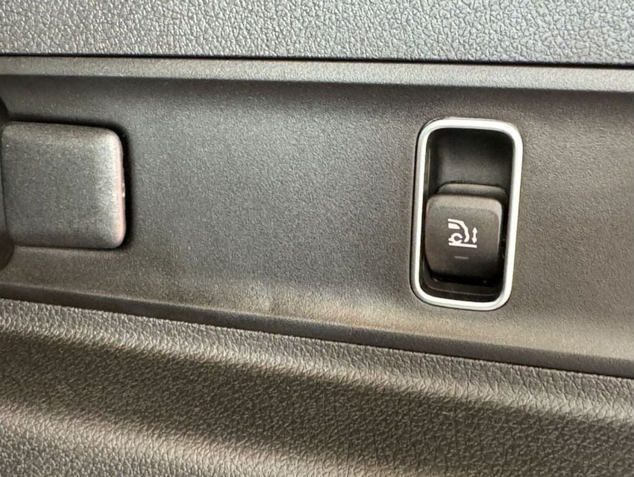 مرسيدس بنز GLE 53 AMG 2024- Mercedes-AMG GLE 53-4matic