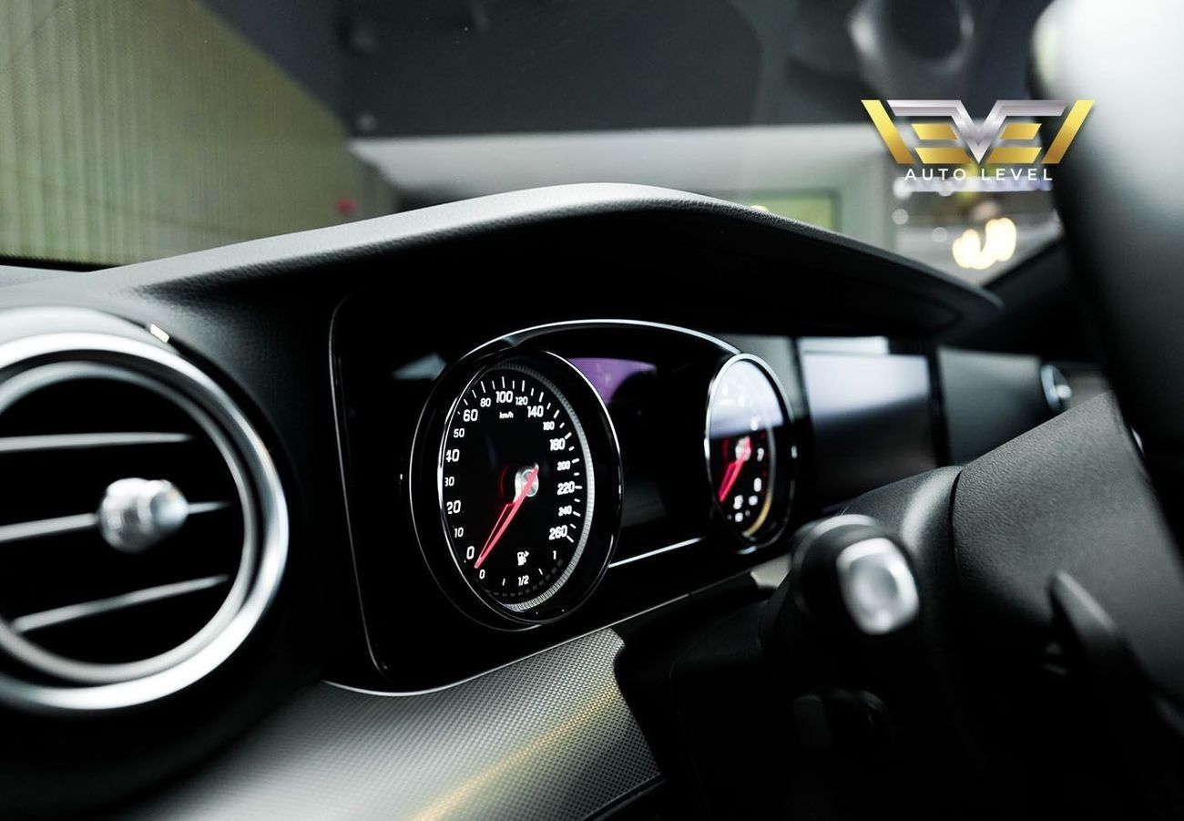 مرسيدس بنز E300 MERCEDES E300 2019 - 7 Years warranty + 7 Years Service Contract