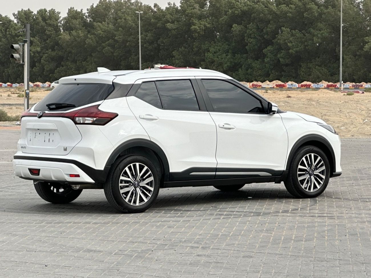 نيسان كيكس موديل 2024 حاله ممتازه من الداخل والخارج فل مواصفات بصمه