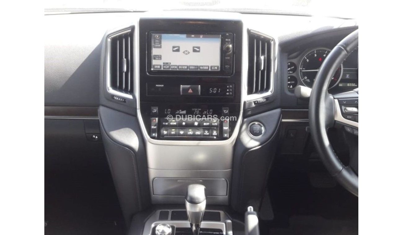 Toyota Land Cruiser Land Cruiser V8 RIGHT HAND DRIVE  (Stock no PM34)