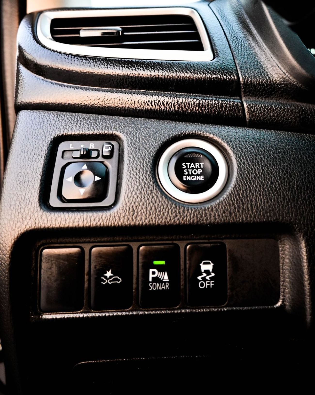 Mitsubishi Montero Sport MITSUBISHI MONTERO SPORT 2021 GLS Premium 3.0L (7 Seater)  GCC IN EXCELLENT CONDITION