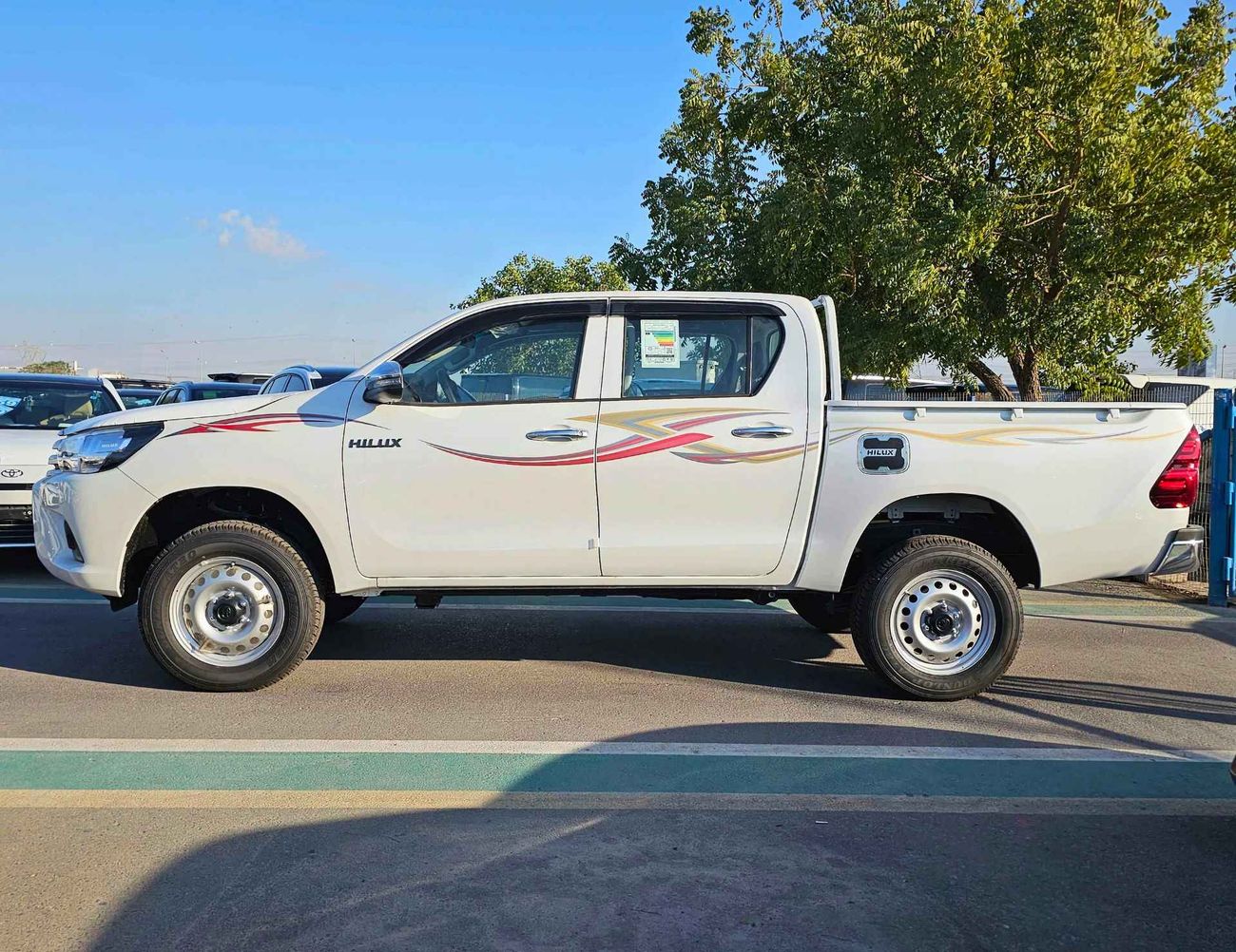 Toyota Hilux NARROW BODY /2.4L A/T DIESEL/ DOUBLE CABIN 4X4/BASIC WITH POWER WINDOWS/CODE#HD