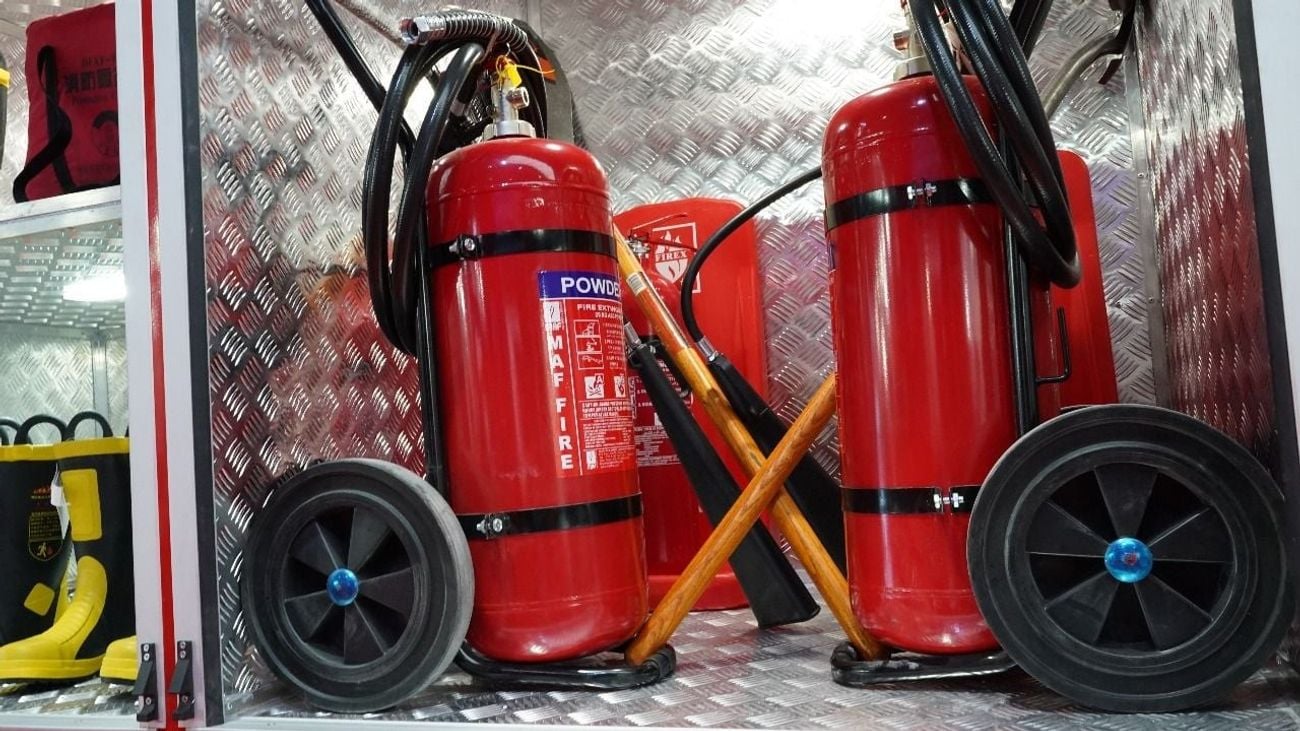 Hino 500 Hino- 1221 Fire and Rescue Truck