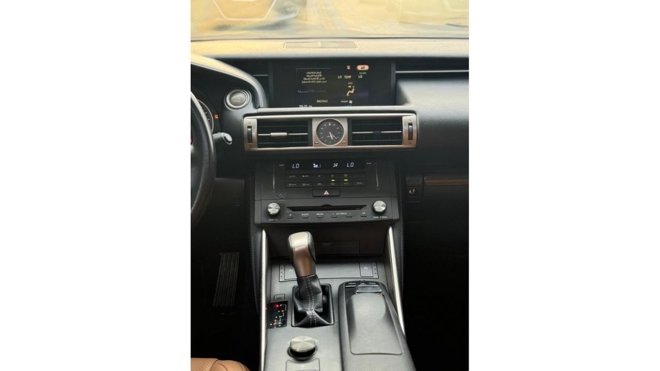 Lexus IS250 Platinum