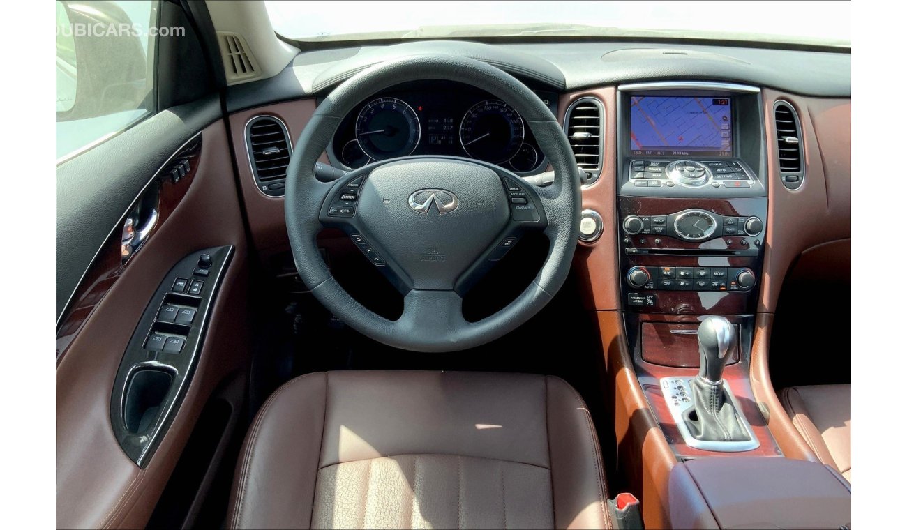 إنفينيتي QX50 Luxury