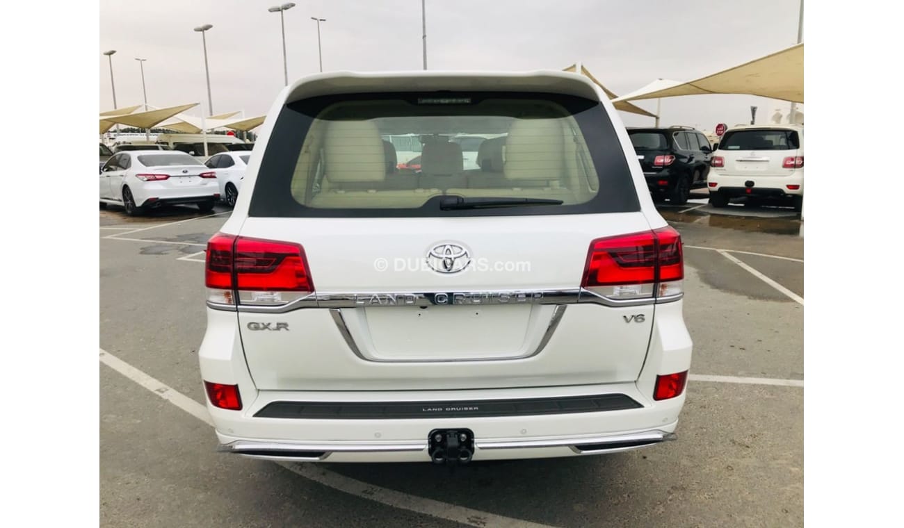 Toyota Land Cruiser GXRV6