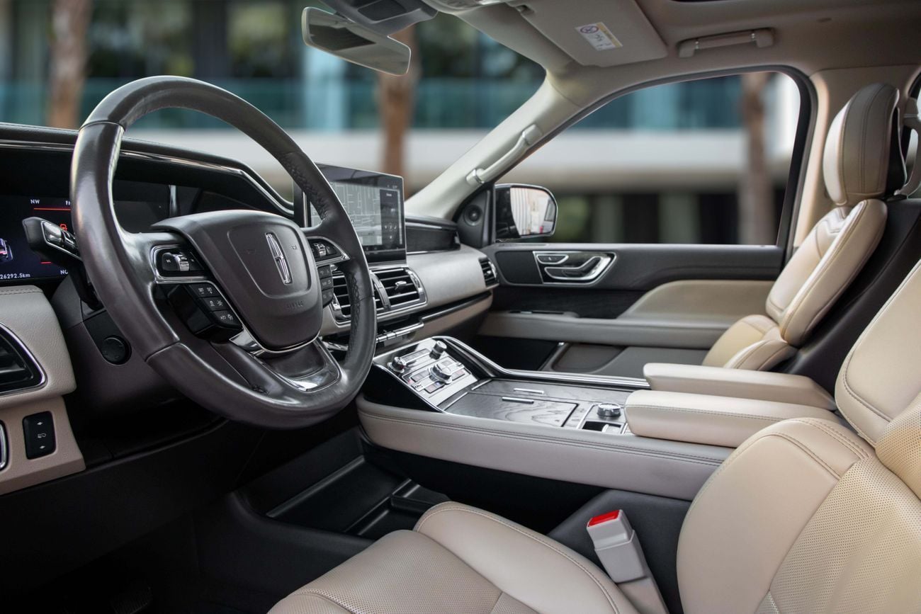 Lincoln Navigator 4,309 P.M | 0% Downpayment | Navigator Reserve|Lincoln Warranty
