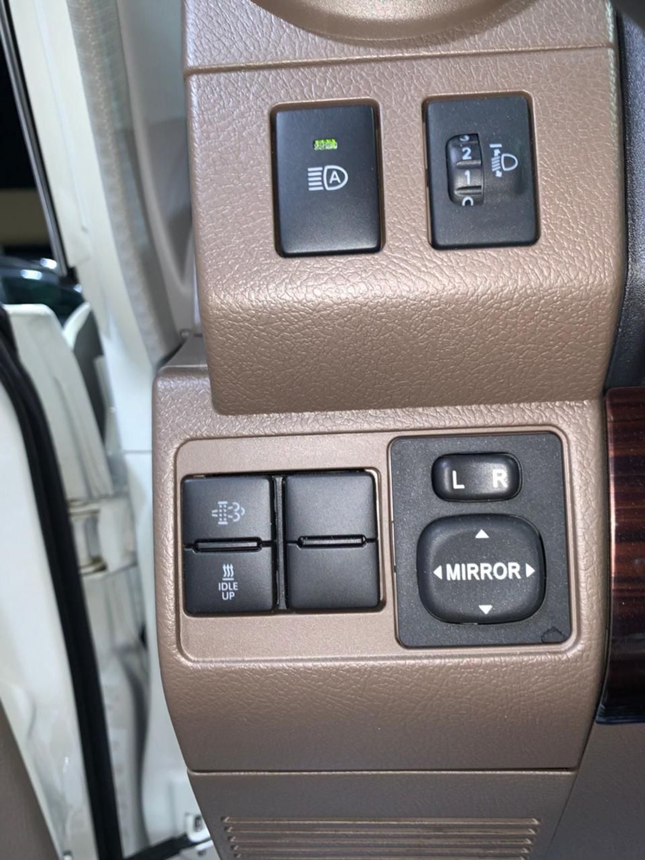 تويوتا لاند كروزر بيك آب LX 2.8L  DIESEL SINGLE CABIN