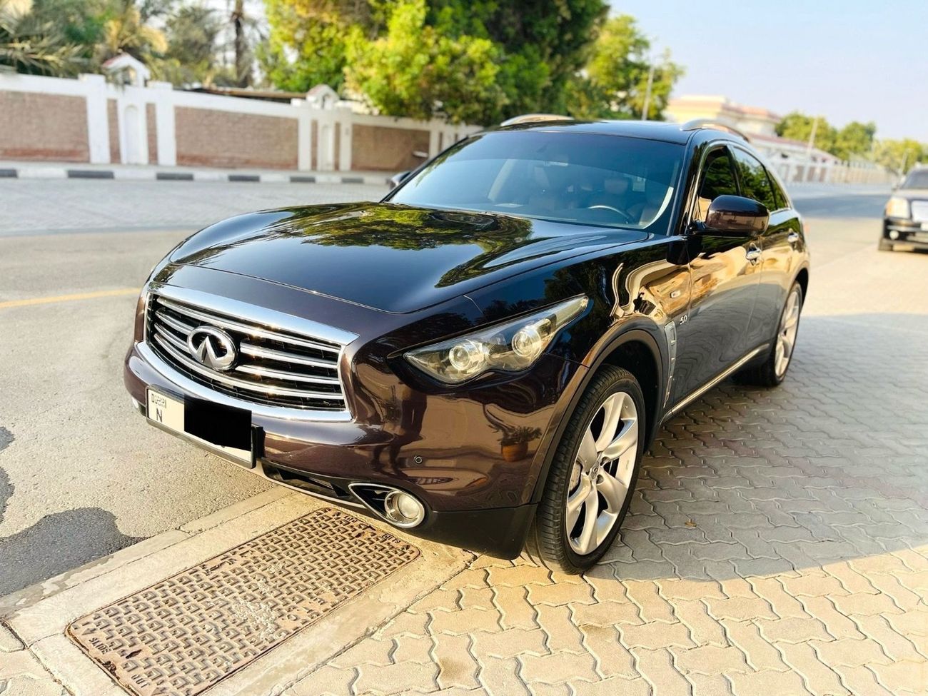إنفينيتي QX70