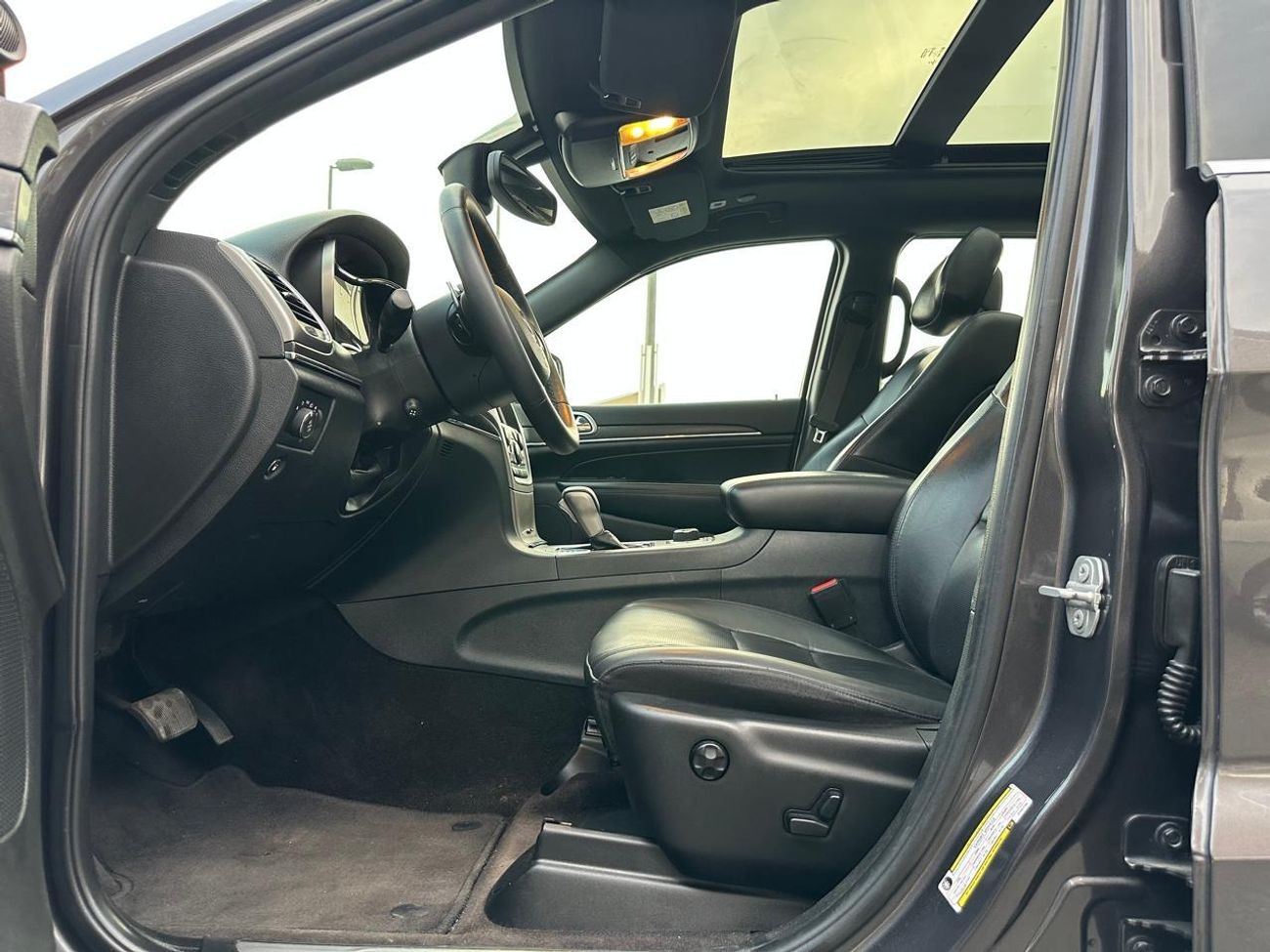 Jeep Grand Cherokee Jeep Grand Cherokee Limited-GCC_2018_Excellent condition_Full specifications