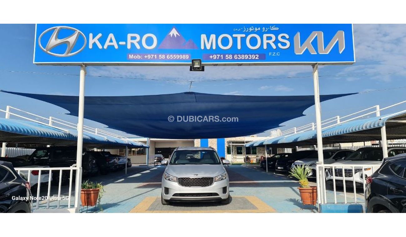 Kia Sedona Car is very good and clean