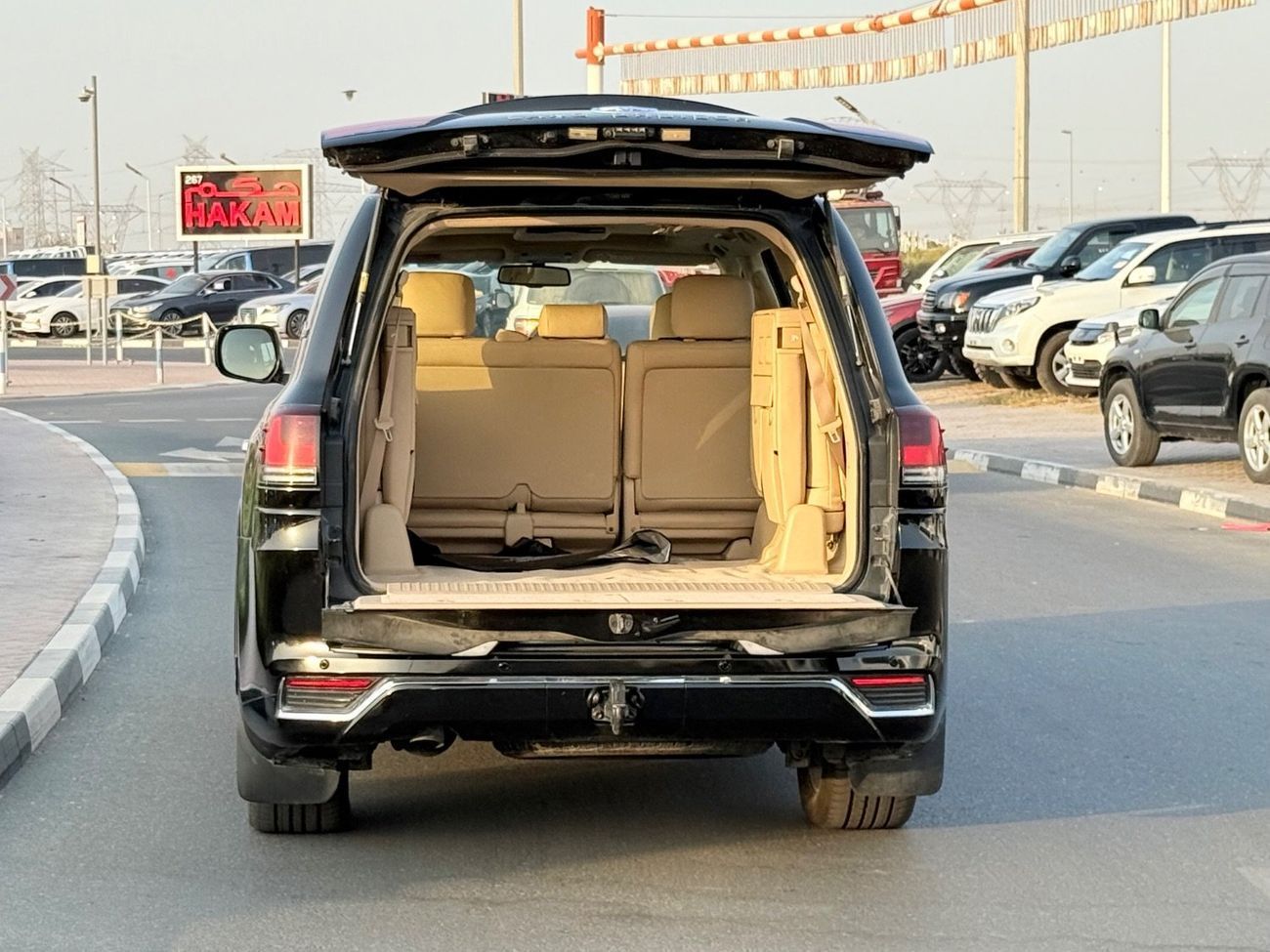 تويوتا لاند كروزر Toyota landcuriser GXR twin turbo V8 2014 upgrade 2025 full option Top the range