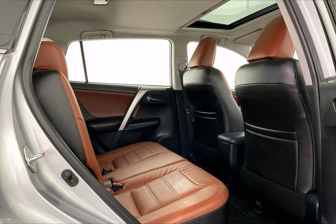 بورش ماكان Standard+ | ضمان مجاني لمدة عام | 0 دفعة أولى