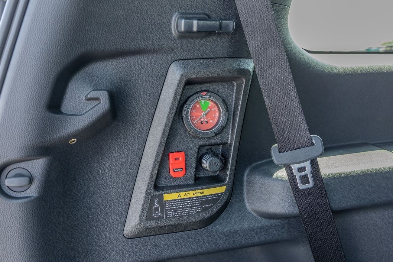 تويوتا برادو Adventure Mono Tone 2.4T Prado Adventure 2.4L Turbo, 4WD, Leather Seats, Sunroof - 2025 (Export)