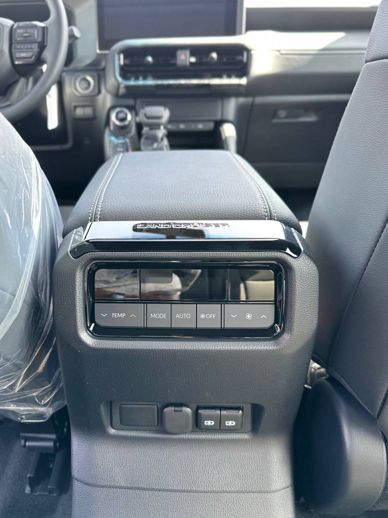 Toyota Prado 2.4L PTR A/T // 2026 // High Option With Leather & Heater & Cooling Seats , DVD&Back Camera // Speci