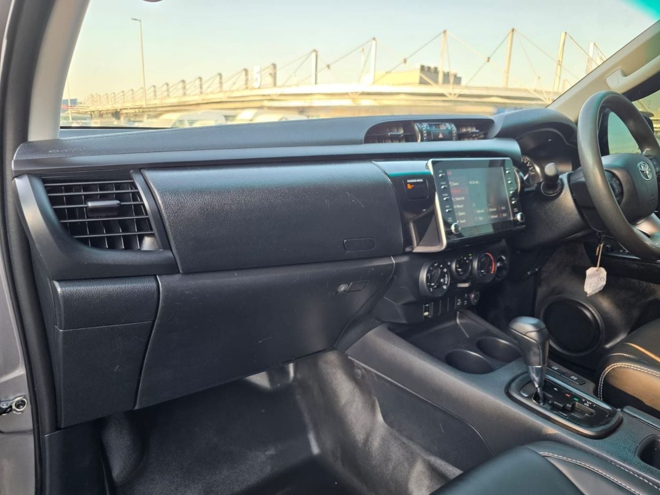 Toyota Hilux DOUBLE CABIN | RHD | 2021 | 2.8L DIESEL ENGINE | AUTOMATIC TRANSMISSION | NUDGE BAR