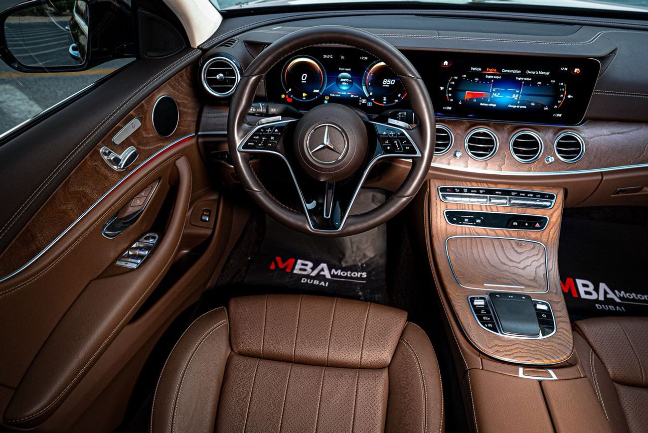 مرسيدس بنز E200 Premium 2.0L