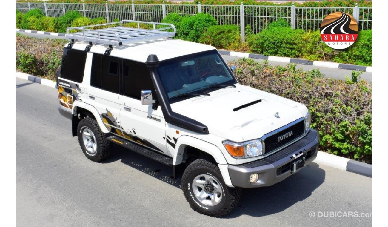 تويوتا لاند كروزر هارد توب HARDTOP V8 4.5L DIESEL SAHARA EDITION