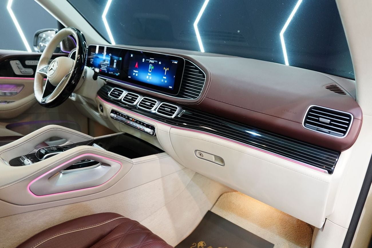 Mercedes Maybach GLS600 Maybach Two-Tone, Executive Rear Seat Package, Gargash Warranty + Service!!