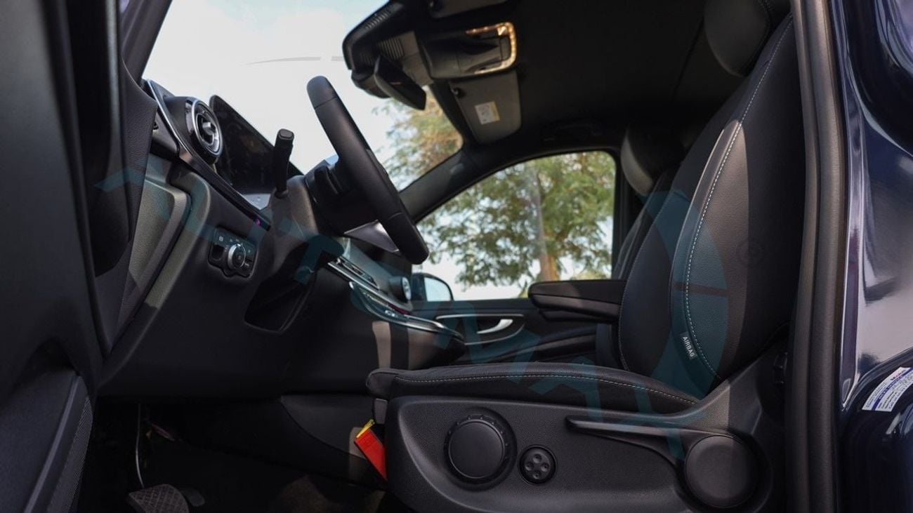 مرسيدس بنز V 300 2 Years Unlimited Mileage Warranty @Official Dealer