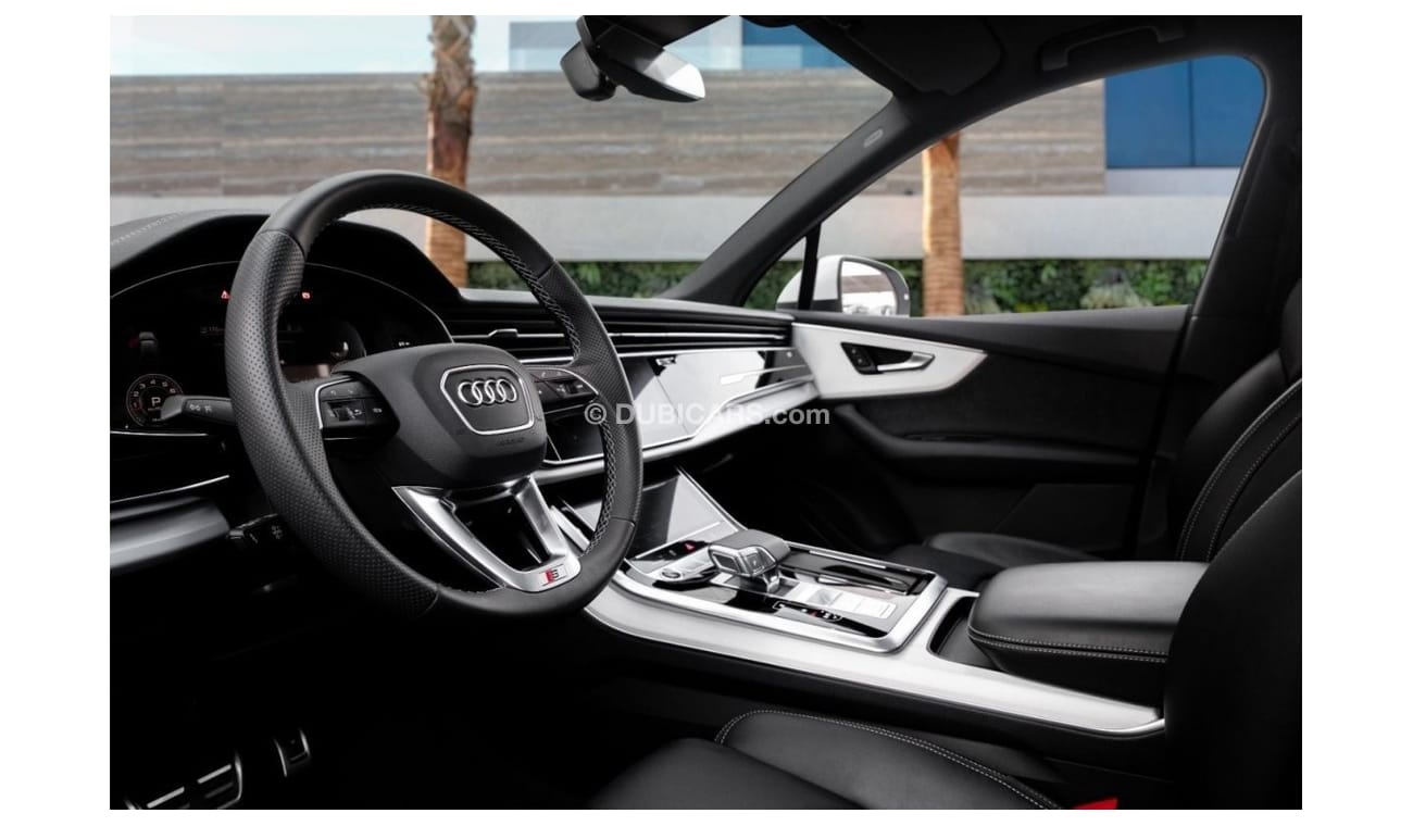 Audi Q7 55 TFSI S-Line | 5,581 P.M  | 0% Downpayment | Excellent Condition!