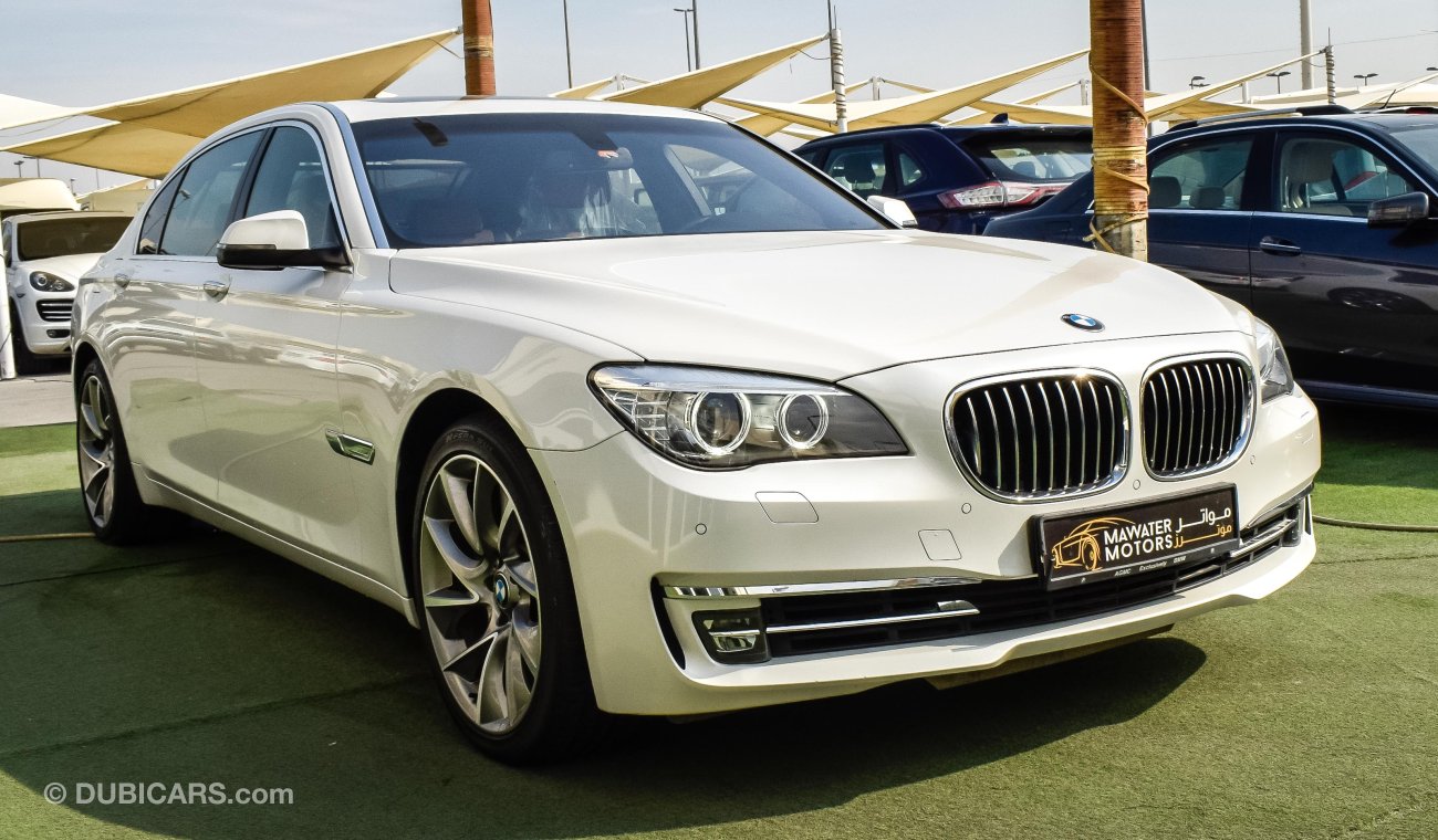 BMW 740Li Li AGENCY WARRANTY FULL SERVICE HISTORY GCC SPECIFICATION