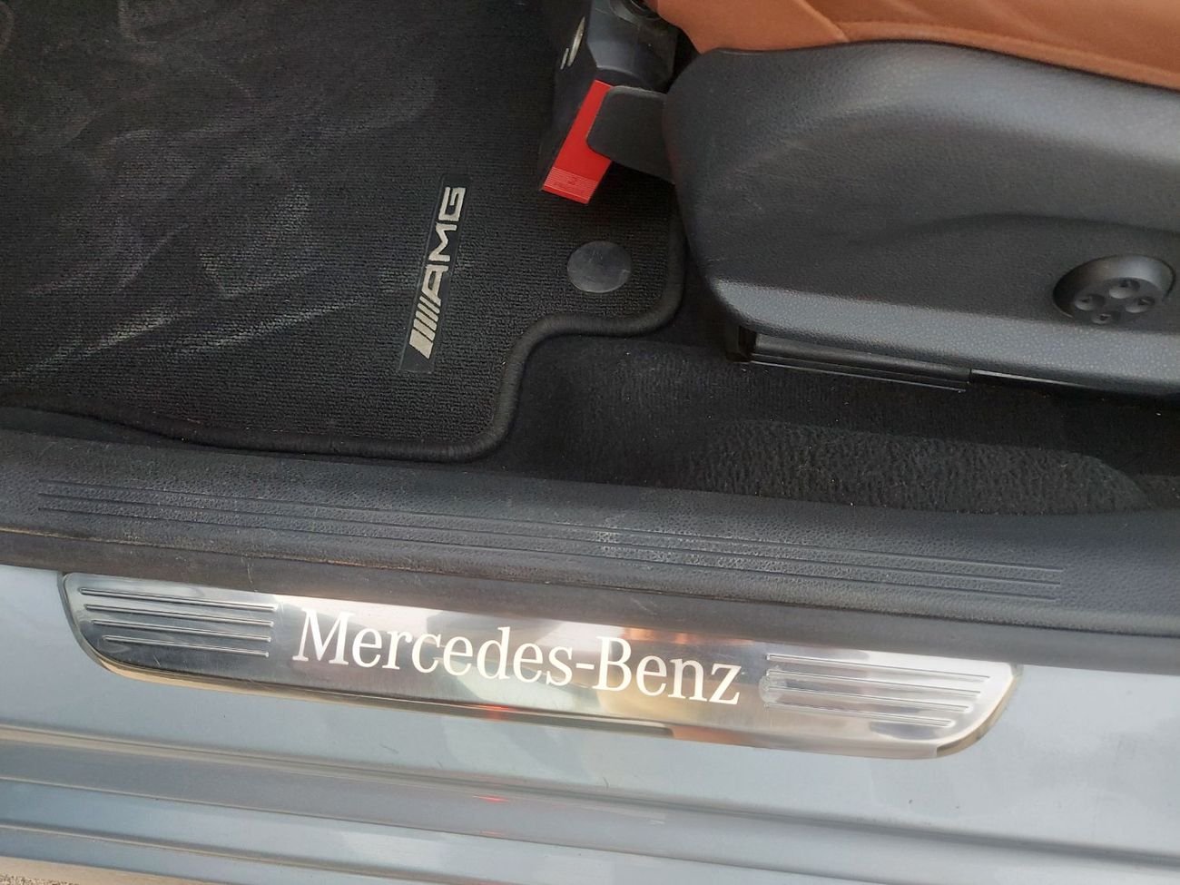 Mercedes Benz E200 AMG