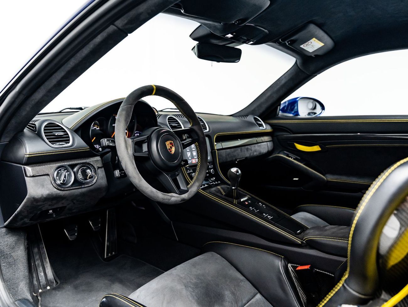 بورش كايمان 718 GT4 4.0L (414 HP) M/T