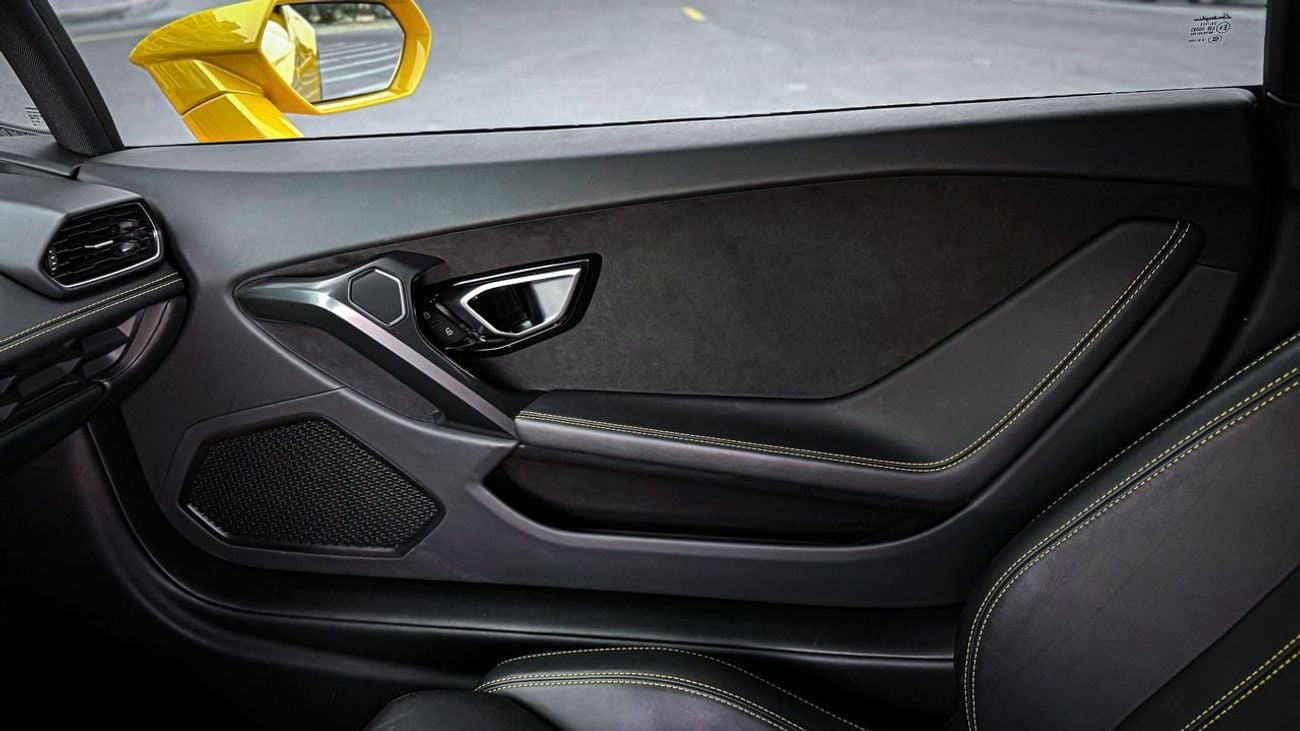 Lamborghini Huracan EVO Coupe RWD