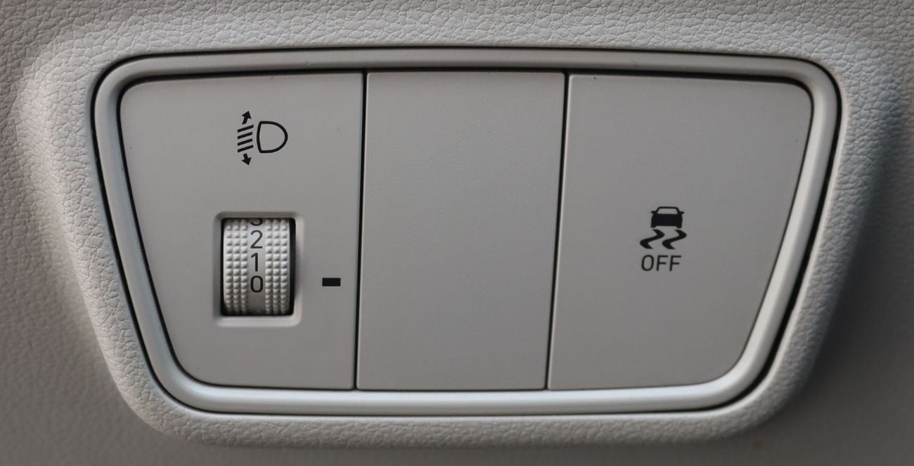 Hyundai Tucson Comfort 2.0L HYUNDAI TUCSON 2023 - GCC -2.0L - Price 78,000 - KM 75,000 - In Excellent Condition