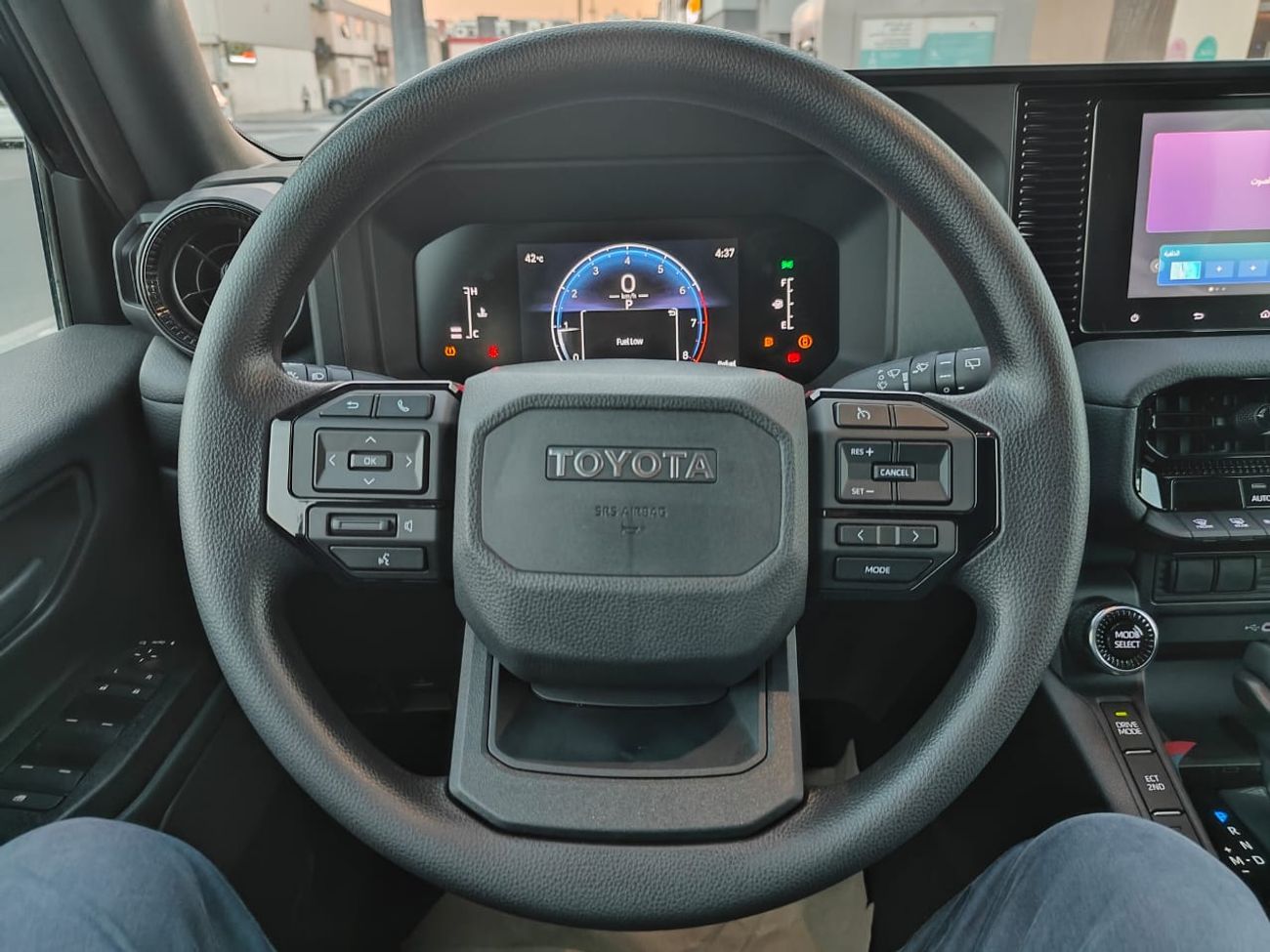 Toyota Prado 2025 Toyota Prado TXL 7-Seater 2.4L 4-Cyl Turbo Petrol A/T 4WD Export Only